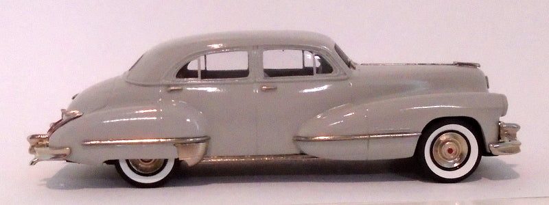Brooklin 1/43 Scale BRK184 - 1947 Cadillac S62 4-Door Sedan French Gray