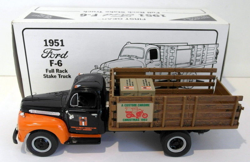 First Gear 1/34 Scale Diecast - 18-1161 1951 Ford F6 Full Rack Stake Truck
