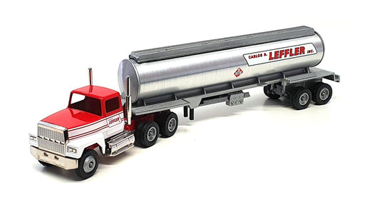 Winross 1/64 Scale 21322 - Ford Tanker Truck (Leffler) - Red/White/Silver