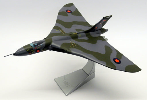 Corgi 1/144 Scale - 48305 Avro Vulcan B2 XL426 G-VJET