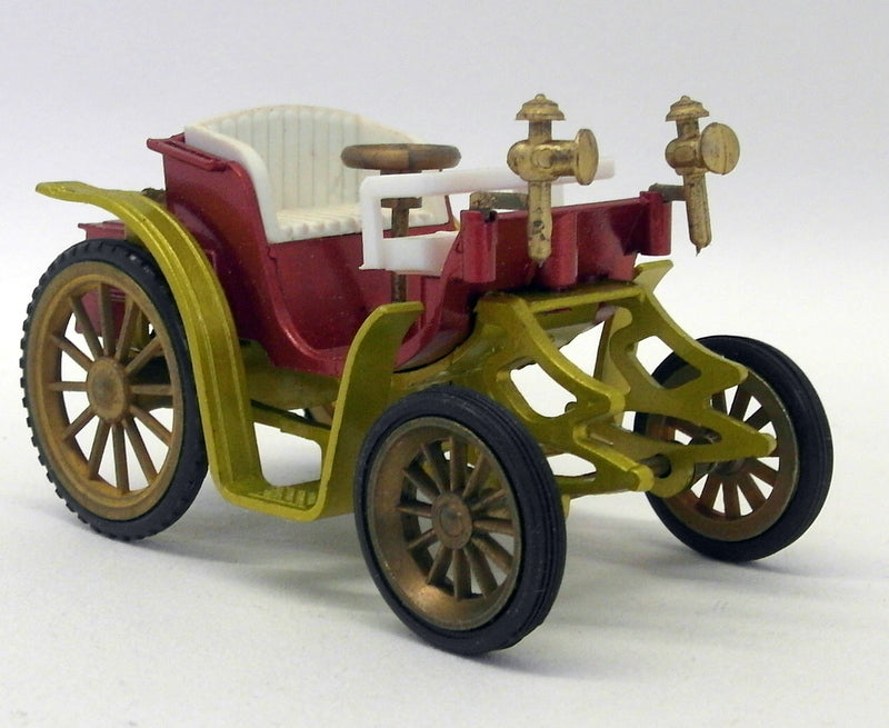 Gama 1/46 Scale Vintage Model Car - s1181 Mercedes Benz Vis A Vis Red Gold