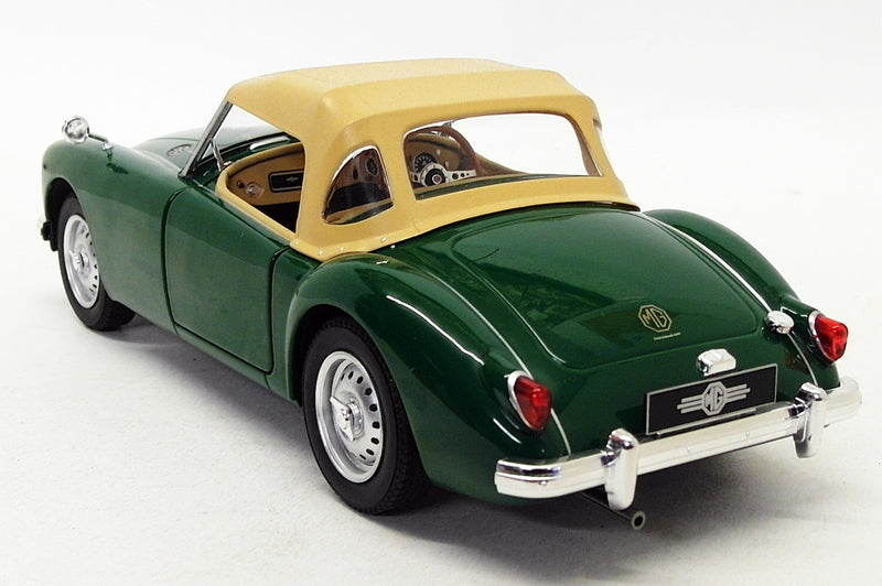 Triple 9 1/18 Scale Diecast T9-1800165 - MGA MKI Twin Cam Closed - Green