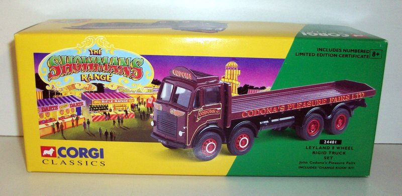 Corgi showmans 1/50 scale 24401 Leyland 8 wheels rigid truck set Codona's