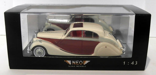 NEO 1/43 Scale Resin Model NEO43952 - Jaguar Mk V - Cream/Maroon
