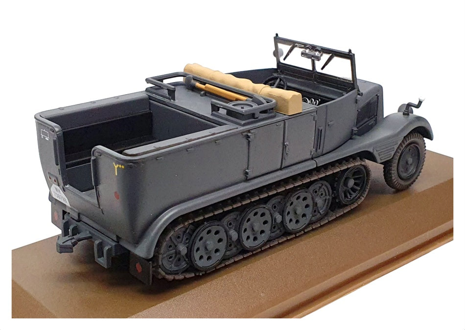 Atlas Editions 1/43 Scale 6690 023 - Hanomag SdKfz Half Track Military Truck