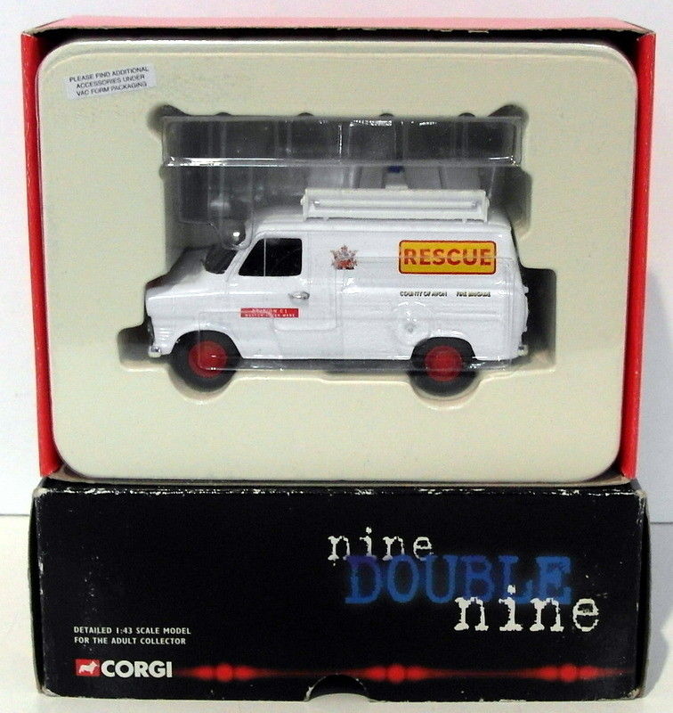 Corgi 1/43 Scale Diecast CC02302 - Ford Transit Accident Unit Avon Fire Brigade