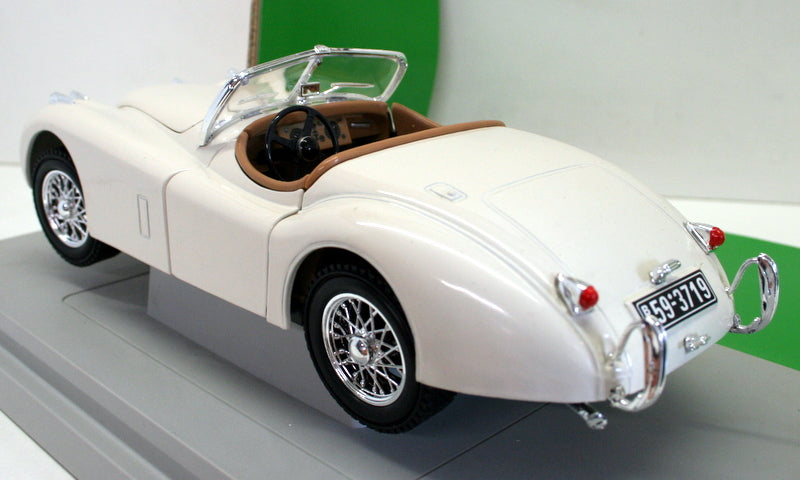 Britains 1/18 Scale Diecast - 7482 - 1948 Jaguar XK120 - Cream