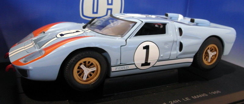 Universal Hobbies 1/18 Scale Diecast - 3039 Ford GT40 24H Le Mans 1966