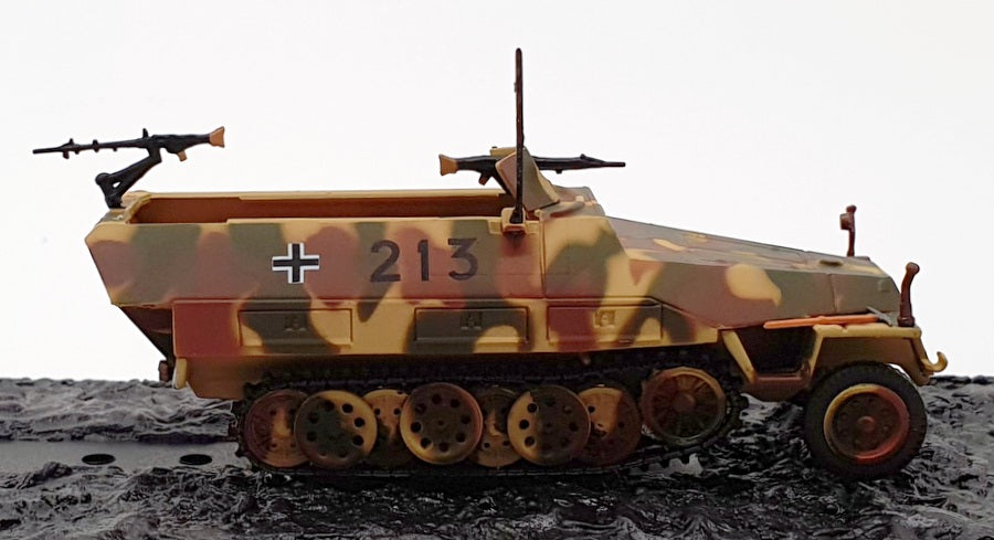 Altaya 1/72 Scale A1520D - Sd.Kfz. 251/1 Half Track Truck - France 1944