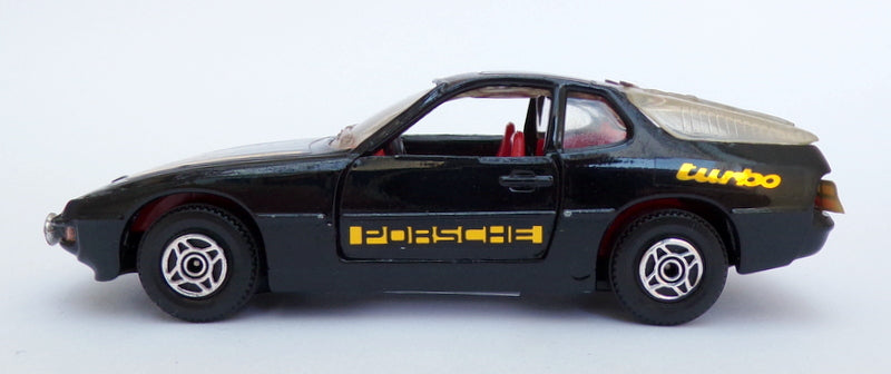 Corgi 11.5cm Long Vintage Diecast CG39 - Porsche 924 - Black