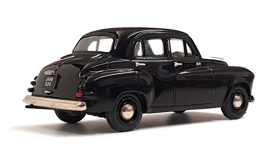 Pathfinder Models 1/43 Scale PFM21 - 1952 Humber Hawk MK. IV Black - number 1