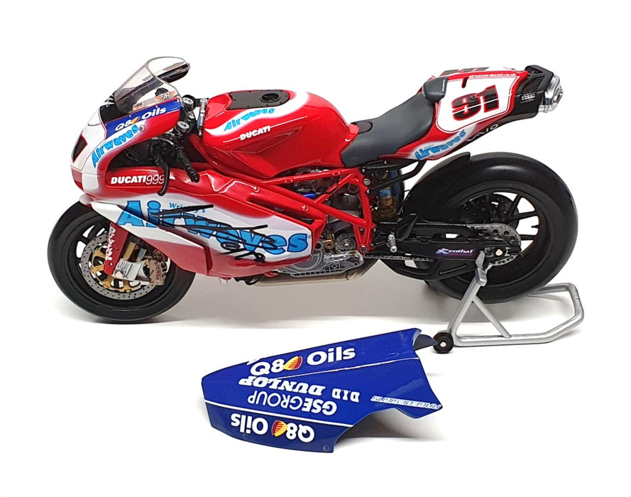 Minichamps 1/12 Scale 122 052291 - Ducati 999F04 Haslam BSB 2005 SIGNED