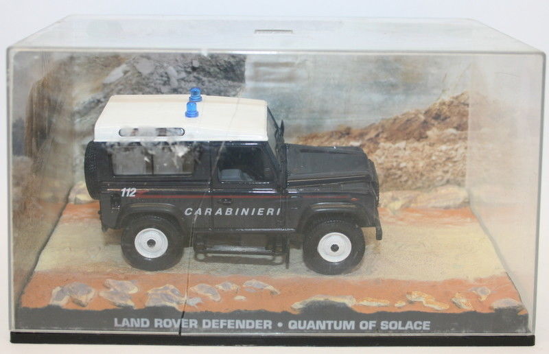 Fabbri 1/43 Scale Diecast - Land Rover Defender - Quantum of Solace