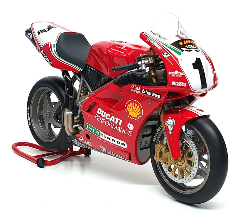 Minichamps 1/6 Scale 062 991211 - Ducati 996 Carl Fogarty WSB Champion 1999 Red