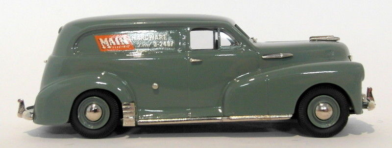 Brooklin 1/43 Scale BRK136  - 1947 Chevrolet Stylemaster Delivery Channel Green