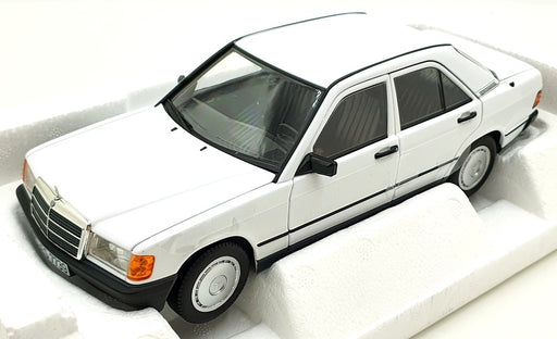 Norev 1/18 Scale Diecast 183820 - Mercedes-Benz 190E 1982 - White