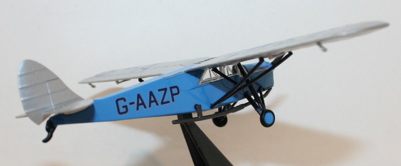Oxford Diecast 1/72 Scale 72PM004 - DH80A Puss Moth G-AAZP