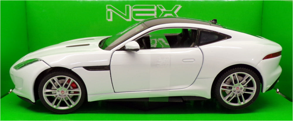 Welly Nex 1/24-27 Scale Model Car 24060W - Jaguar F-Type Coupe - White