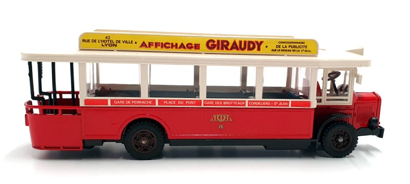 Solido 1/50 Scale - Renault TN 6C Bus - Red/White