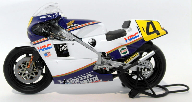 Minichamps 1/12 Scale Diecast 122 850004 Honda NSR 500 Freddy Spencer GP 1985