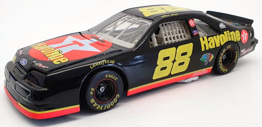 Action 1/24 Scale Stock Car 0511IR1 - 1995 Ford Nascar #88 Ernie Irvan