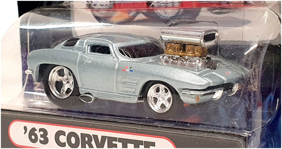 Muscle Machines 1/64 Scale 00-8 - 1963 Chevrolet Corvette - Silver Blue