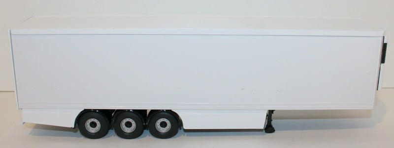 Corgi 1/50 Scale CC19912 - Tri Axle Fridge Trailer with Skirts - White