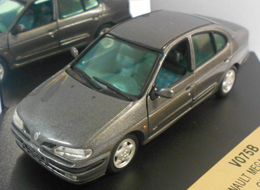 Vitesse 1/43 Scale Metal Model - V075B RENAULT MEGANE GRIS XERUS