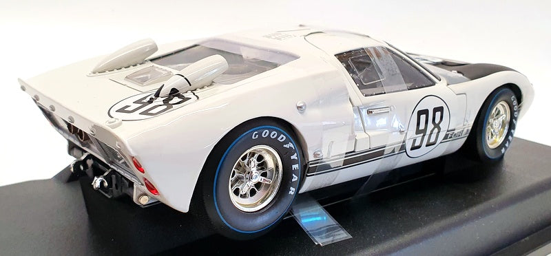ACME 1/18 Scale Model Car SC415 - 1966 Ford GT-40 MkII #98 - White