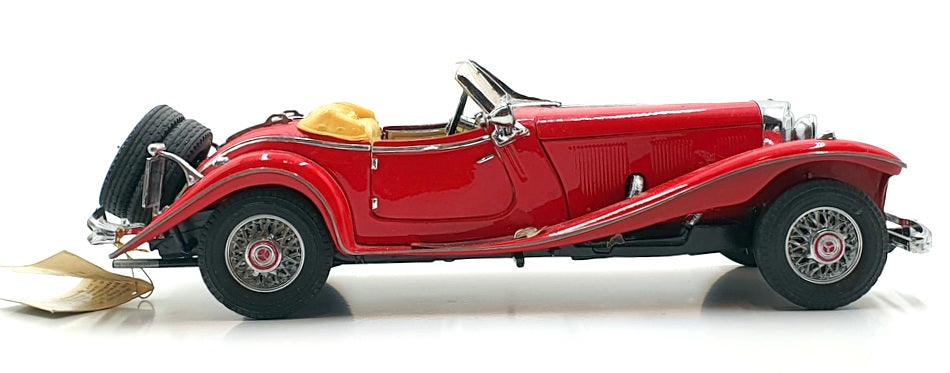 Franklin Mint 1/24 Scale 171221R - 1935 Mercedes Benz Special Roadster - Red