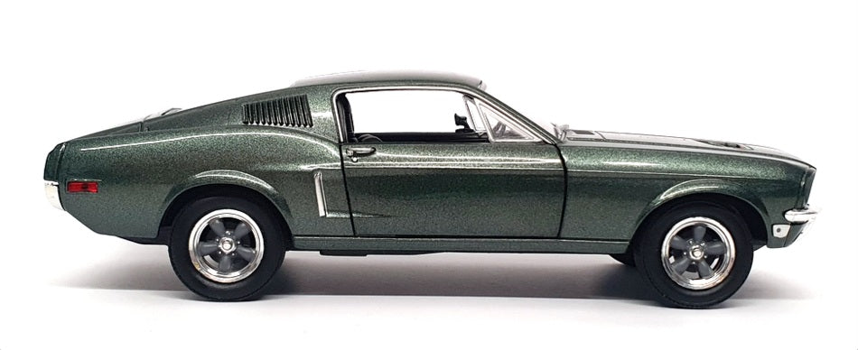 Greenlight 1/24 Scale 84041 - 1968 Ford Mustang GT - Steve McQueen Bullitt