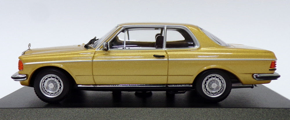 Maxichamps 1/43 Scale 940 032220 - 1976 Mercedes Benz 230CE - Met Gold