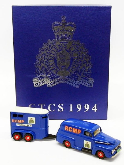 Brooklin 1/43 Scale BRK42 & BRK62 - 1952 Ford F1 Van & Horse Trailer - CTCS 1994