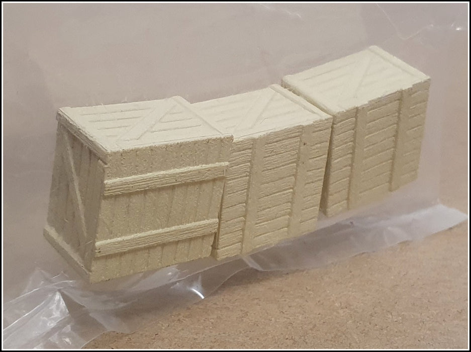 Gilbow 1/76 Scale Accessories 99602 - Wooden Crates (3)