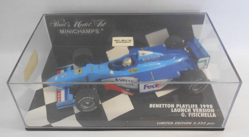 Minichamps F1 1/43 Scale - 430 980095 BENNETON F1 G.FISICHELLA