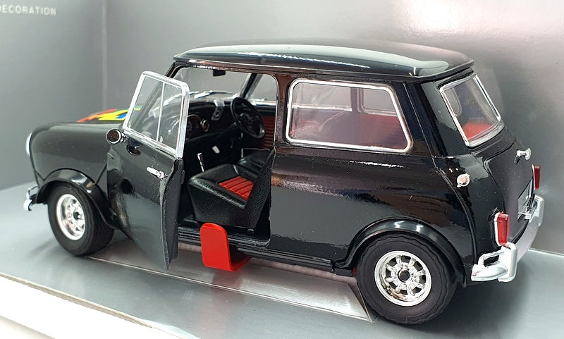 Solido 1/18 Scale Diecast  8305 - Mini Cooper S 1964 - Black