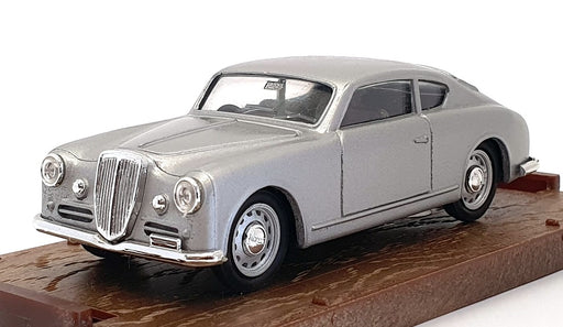 Brumm 1/43 Scale Model Car R95 - 1951 Lancia Aurelia - Silver Grey