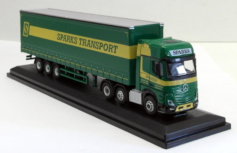 Oxford Diecast 1/76 Scale 76MB006 - Mercedes Actros GSC Curtainside Sparks Trans