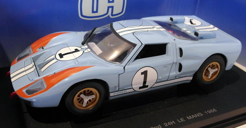 Universal Hobbies 1/18 Scale Diecast - 3039 Ford GT40 24H Le Mans 1966