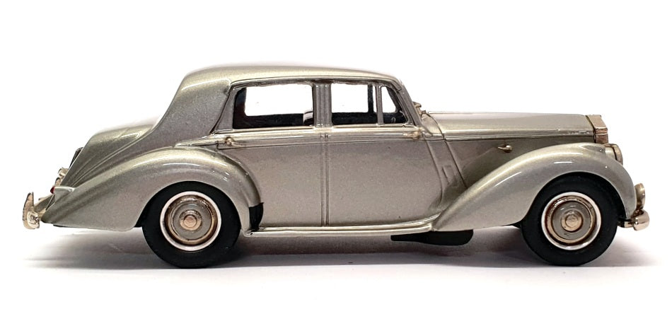Western 1/43 Scale WMS57 - 1949 Rolls Royce Silver Dawn - Silver