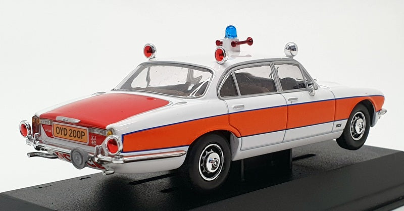 Vanguards 1/43 Scale VA13901 - Jaguar XJ6 S2 4.2L - Avon & Somerset Constabulary