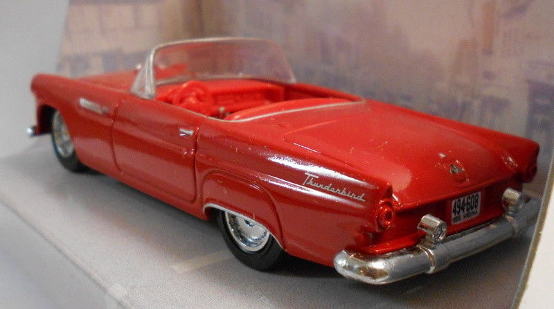 Dinky 1/43 Scale Diecast Model DY-31 1955 FORD THUNDERBIRD RED