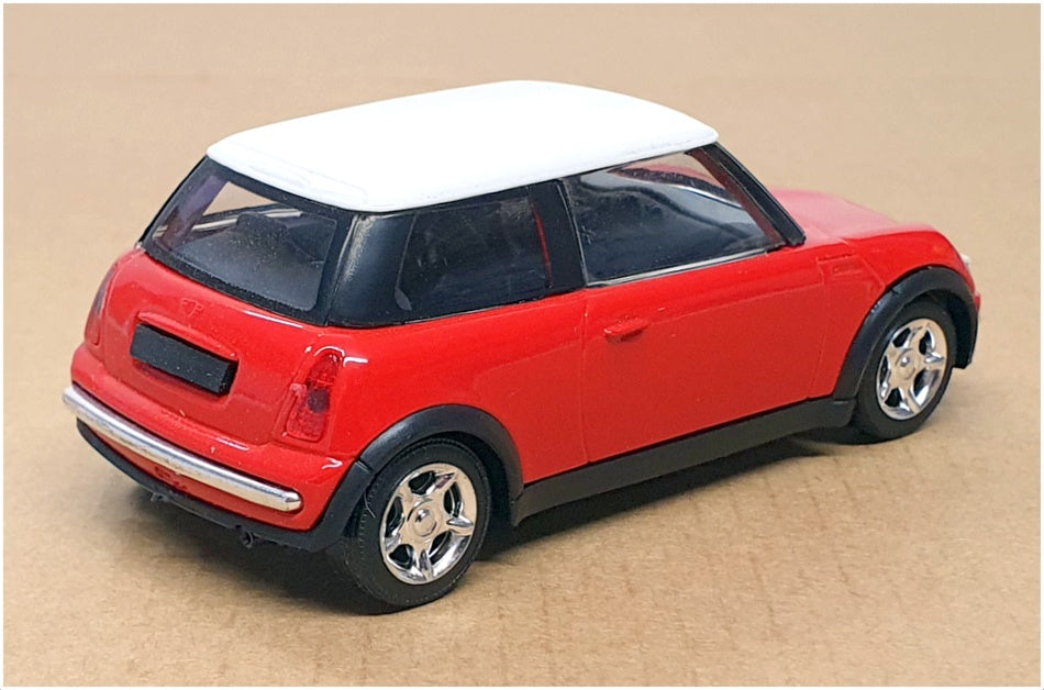 Solido A Century Of Cars 1/43 Scale AEU5130 - New Mini - Red/White