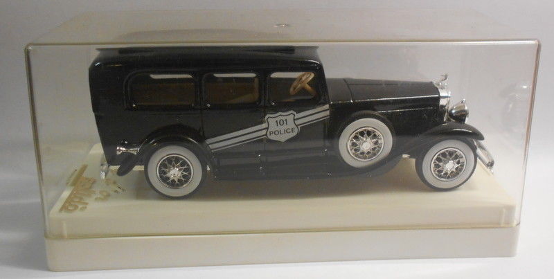 Solido 1/43 Scale Metal Model - SO7 CADILLAC POLICE '101 POLICE'