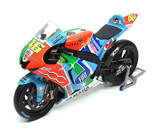 Minichamps 1/12 Scale 122 073096 - Yamaha YZR-M1 MotoGP 2007 V. Rossi