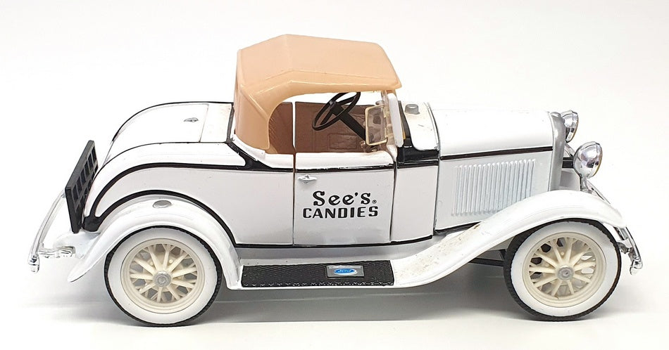 Ertl 16cm Long Diecast H630 - 1930 Ford Model A Roadster Bank - White