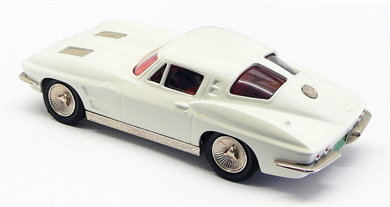 Chevrolet Corvette C2 String Ray Coupe 1:43 Die-Cast Club | Sběratelské modely aut Chevrolet Corvette C2 String Ray Coupe 1:43 Die-Cast Club | Sběratelské modely aut