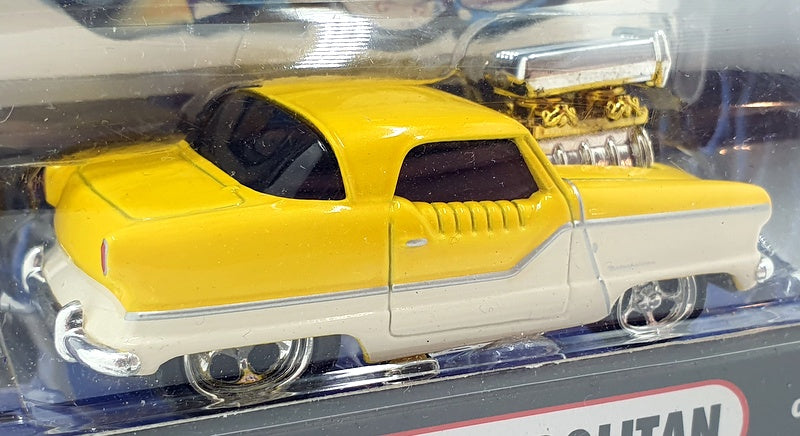 Muscle Machines 1/64 Scale Diecast 71161 03-01 - 1954 Nash Metropolitan