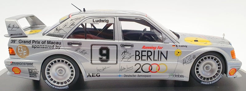 Minichamps 1/18 Scale 155 923609 - Mercedes Benz 190E 2.5 16 EVO2 Kung Fu