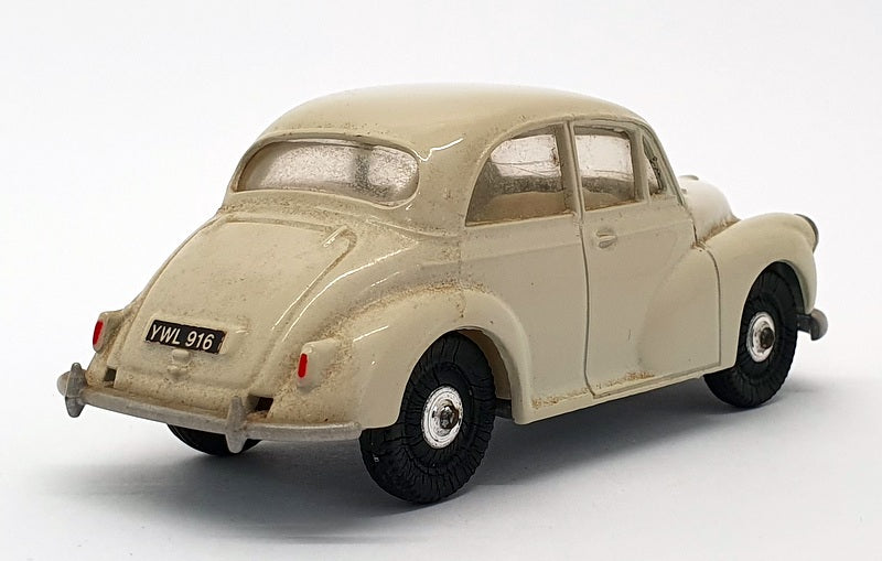 Corgi 1/43 Scale Model Car D702 - Morris Minor Saloon - Ivory